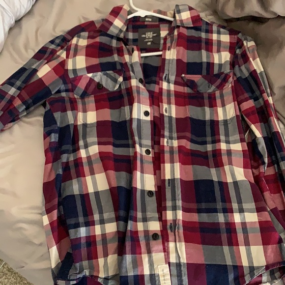 H&M flannel. - Picture 2 of 4